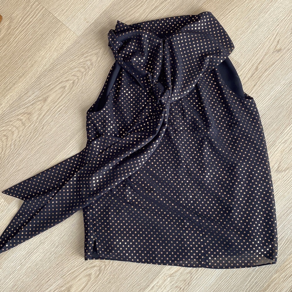 NWT Jason Wu Black & Gold Polka Dot Tie-Back Blouse | Draped Neck Sleeveless Top - Picture 10 of 11
